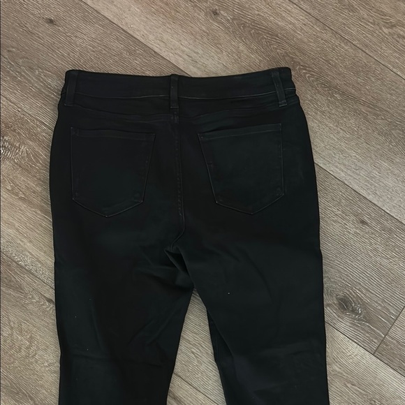 St. John’s Bay Chic Black Skinny Jeans Tall 12L - Picture 9 of 9